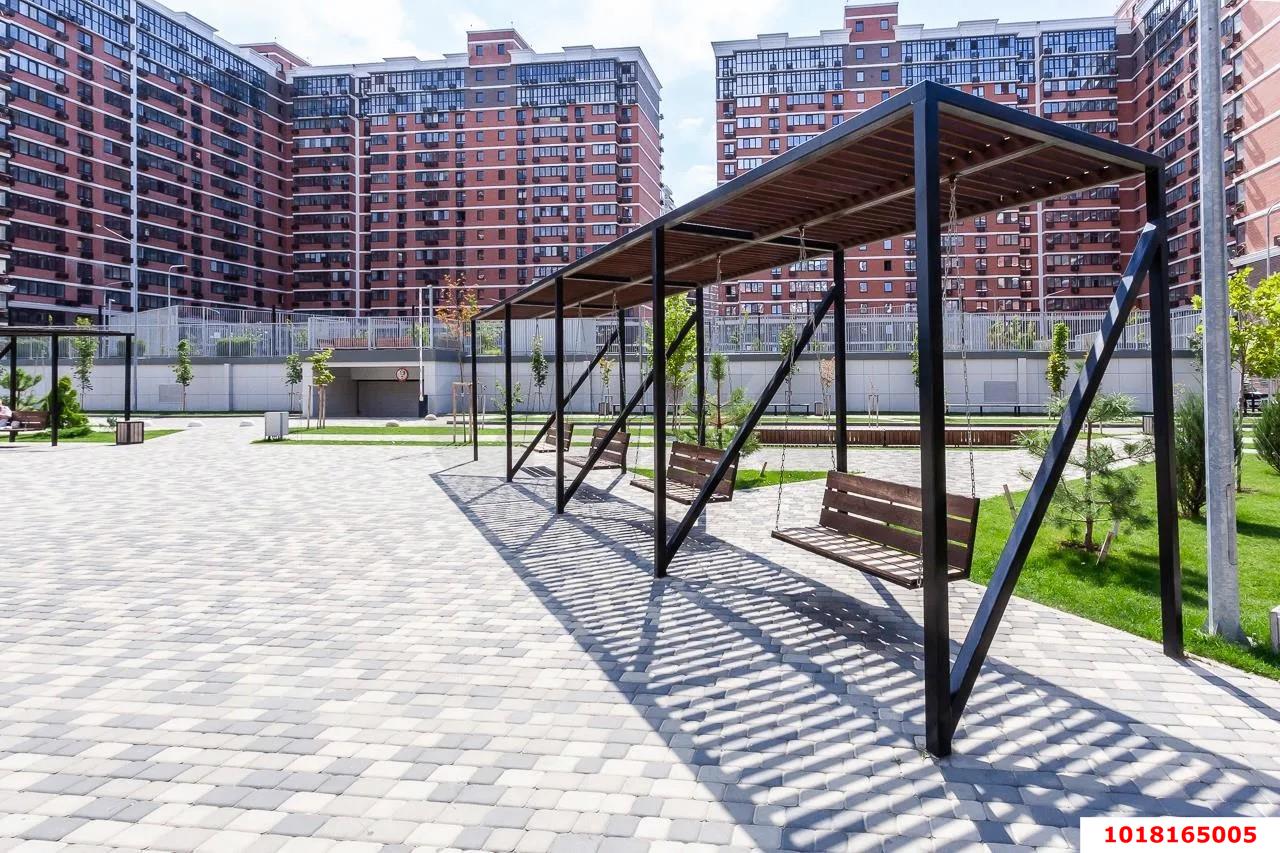 Фото №3: 1-комнатная квартира <span class="whitespace-nowrap">36 м²</span>, <span class="whitespace-nowrap">2/16 эт.</span> - Краснодар, Прикубанский внутригородской округ, мкр. жилой комплекс Самолёт-4, ул. Константина Гондаря, 103