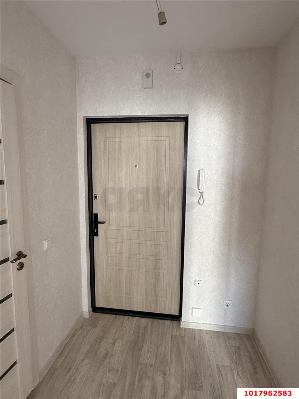 Фото №10: 1-комнатная квартира <span class="whitespace-nowrap">37 м²</span>, <span class="whitespace-nowrap">3/16 эт.</span> - Краснодар, Прикубанский внутригородской округ, Восточный, мкр. жилой комплекс Квартал № 6, ул. имени Героя Советского Союза Николая Воробьёва, 11