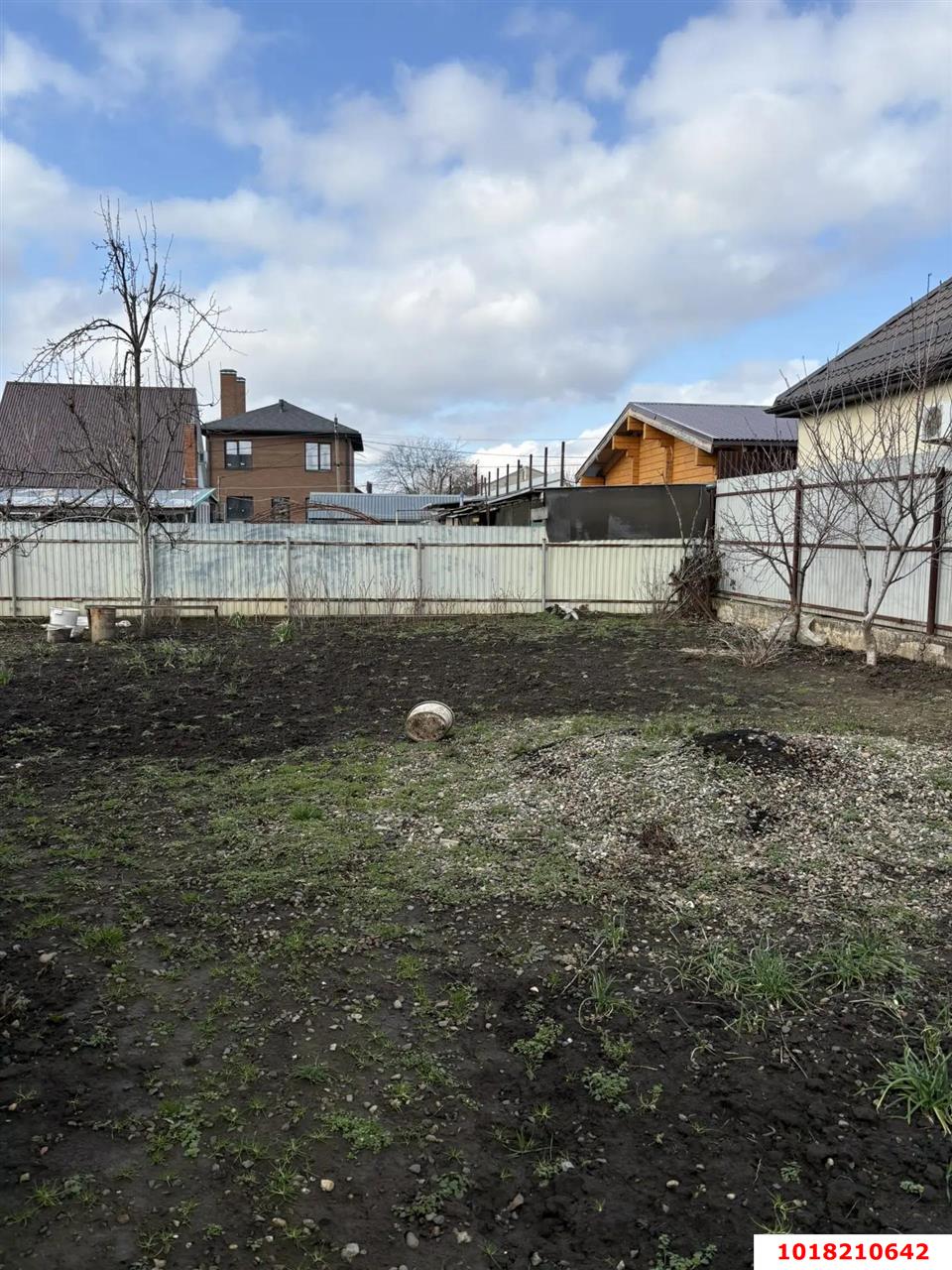 Фото №5: Дом <span class="whitespace-nowrap">141 м²</span> <span class="whitespace-nowrap">+ 6.36 сот.</span>, <span class="whitespace-nowrap">2 эт.</span> - Знаменский, Карасунский внутригородской округ, мкр. СНТ Рассвет, ул. Центральная, 293