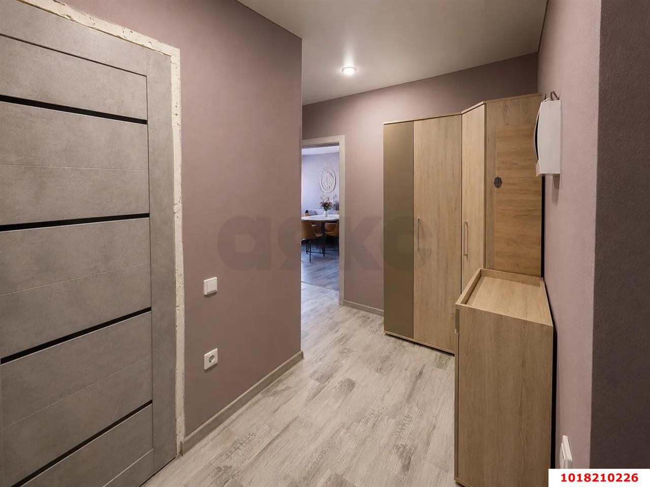 Фото №9: 2-комнатная квартира <span class="whitespace-nowrap">49 м²</span>, <span class="whitespace-nowrap">9/16 эт.</span> - Краснодар, Прикубанский внутригородской округ, мкр. Краевая Клиническая Больница, ул. Восточно-Кругликовская, 76/3