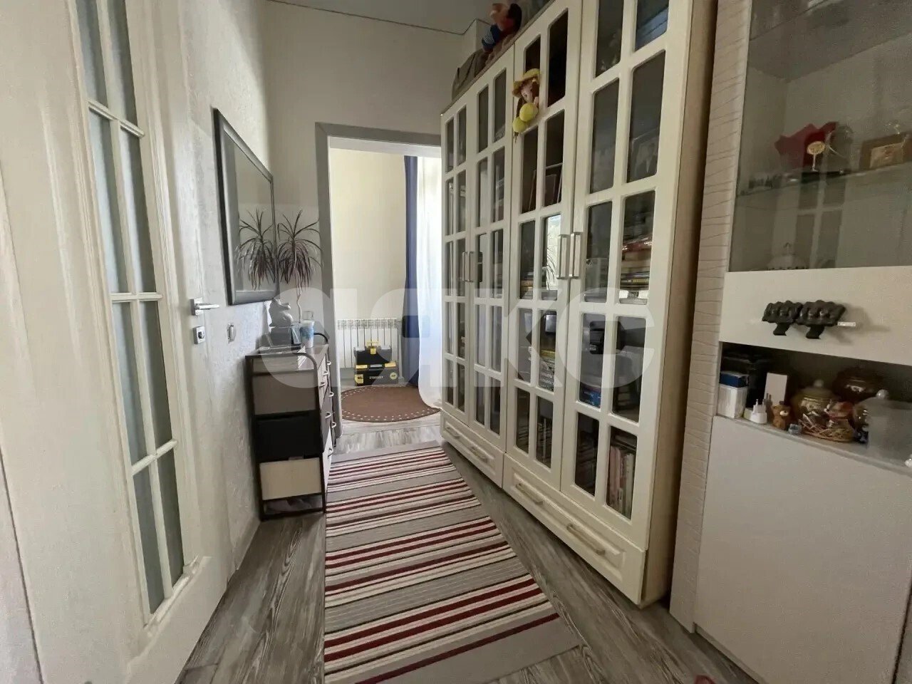 Фото №7: 2-комнатная квартира <span class="whitespace-nowrap">30 м²</span>, <span class="whitespace-nowrap">3/3 эт.</span> - Сочи, Центральный, мкр. Донская, пер. Донской, 23