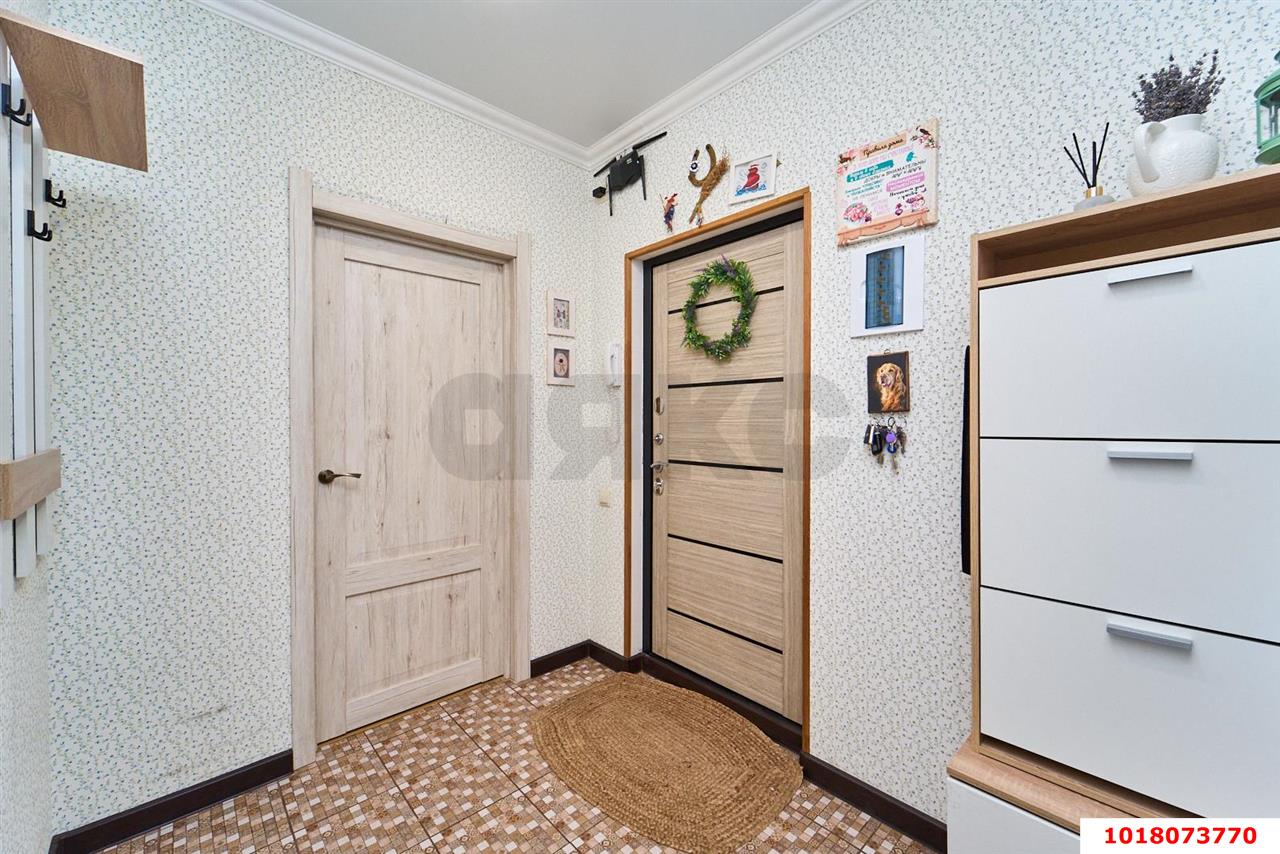 Фото №9: 2-комнатная квартира <span class="whitespace-nowrap">56 м²</span>, <span class="whitespace-nowrap">5/8 эт.</span> - Новая Адыгея, мкр. жилой комплекс Новый, ул. Бжегокайская, 21/1
