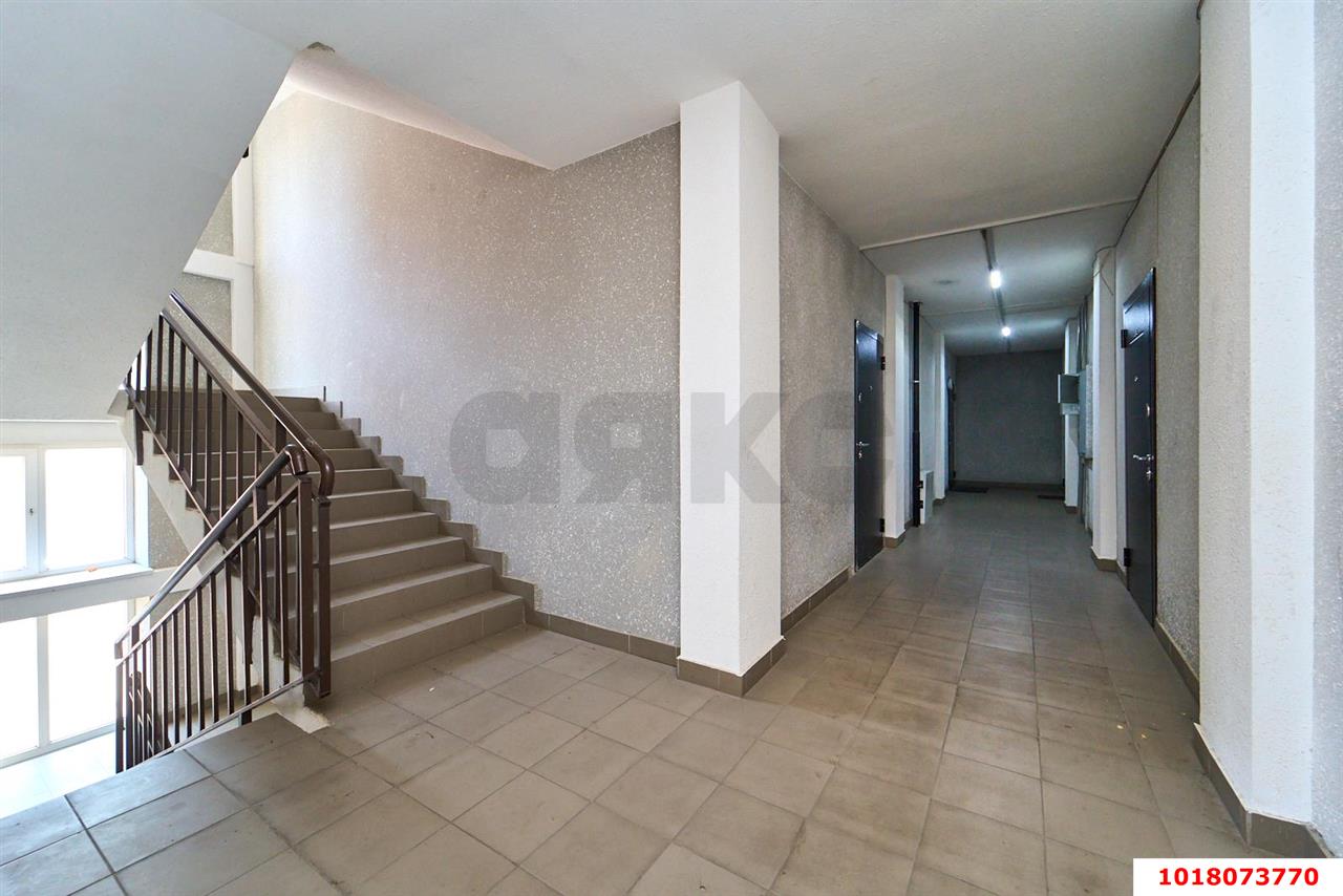 Фото №15: 2-комнатная квартира <span class="whitespace-nowrap">56 м²</span>, <span class="whitespace-nowrap">5/8 эт.</span> - Новая Адыгея, мкр. жилой комплекс Новый, ул. Бжегокайская, 21/1