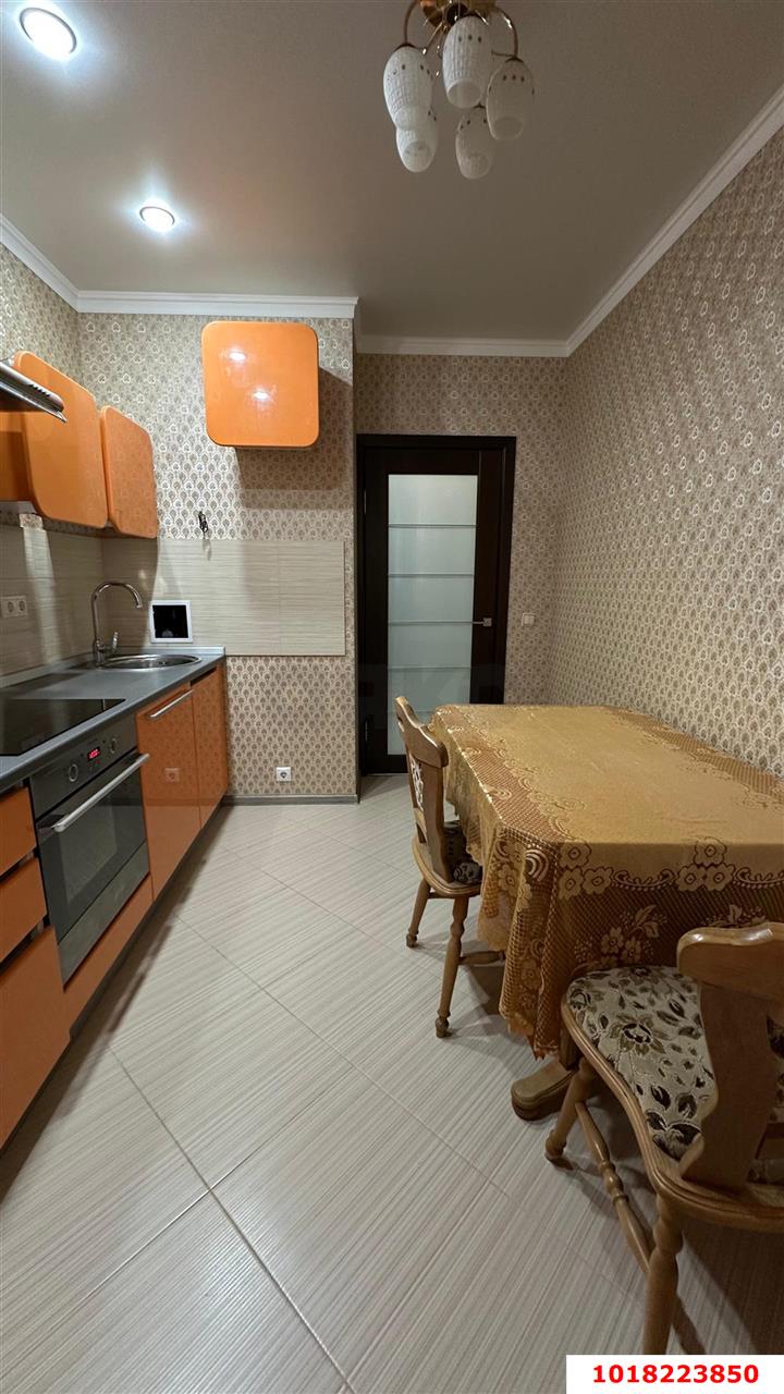 Фото №3: 3-комнатная квартира <span class="whitespace-nowrap">68 м²</span>, <span class="whitespace-nowrap">3/10 эт.</span> - Краснодар, Прикубанский внутригородской округ, Славянский, мкр. Светлоград, ул. Красных Партизан, 1/3к4