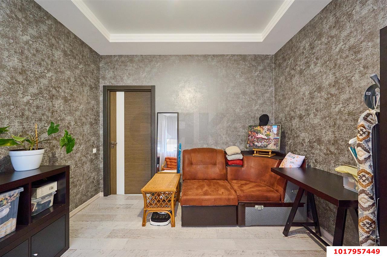Фото №10: 2-комнатная квартира <span class="whitespace-nowrap">91 м²</span>, <span class="whitespace-nowrap">18/22 эт.</span> - Краснодар, Западный внутригородской округ, мкр. Юбилейный, ул. Рождественская набережная, 2