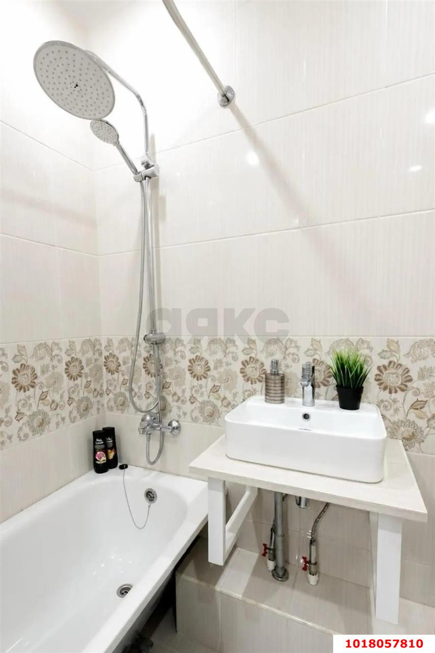 Фото №6: 1-комнатная квартира <span class="whitespace-nowrap">33 м²</span>, <span class="whitespace-nowrap">1/17 эт.</span> - Краснодар, Прикубанский внутригородской округ, Панорама, мкр. ЖК Перспектива, ул. Героев-Разведчиков, 8к2