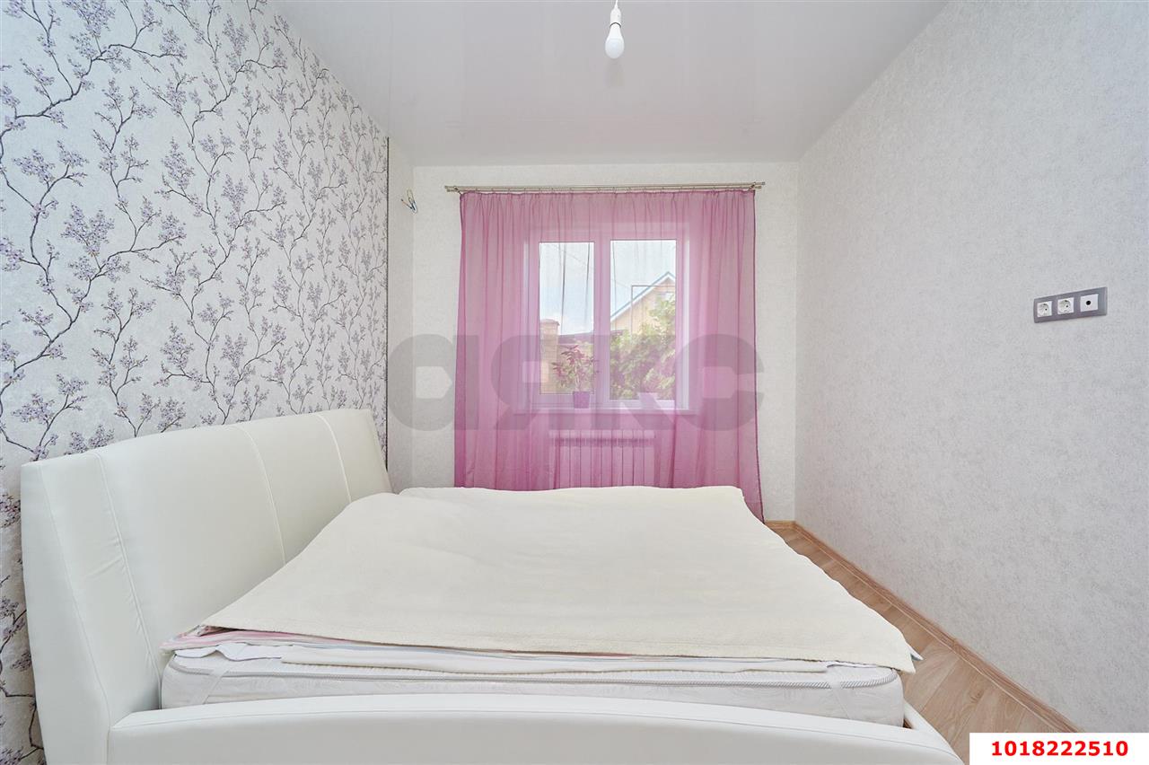 Фото №10: Дом <span class="whitespace-nowrap">137 м²</span> <span class="whitespace-nowrap">+ 3 сот.</span>, <span class="whitespace-nowrap">2 эт.</span> - Краснодар, Прикубанский внутригородской округ, мкр. КП Изумрудный Город, ул. имени 31-й Стрелковой Дивизии, 9к1