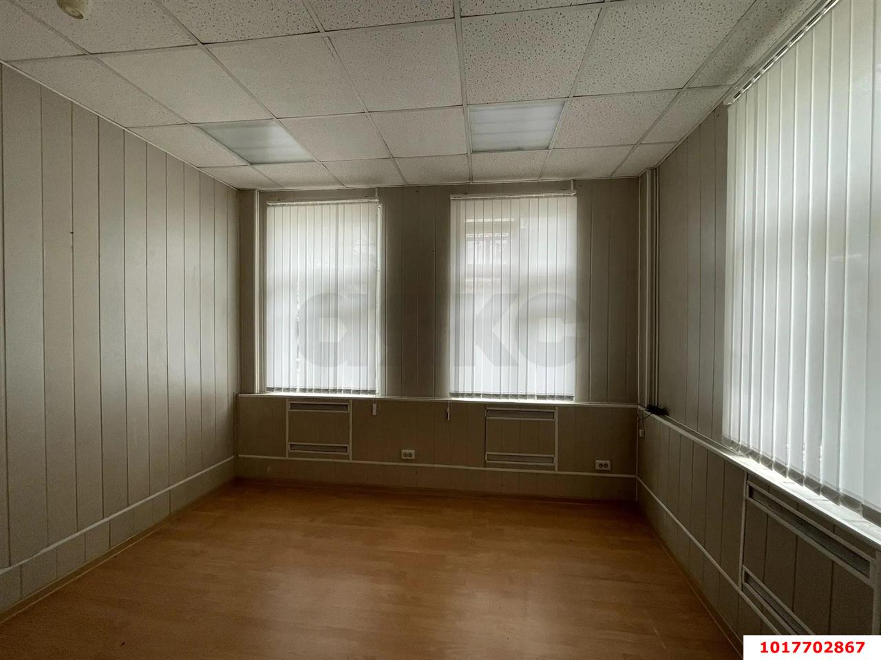 Фото №11: Офисное помещение <span class="whitespace-nowrap">172 м²</span>, <span class="whitespace-nowrap">1/1 эт.</span> - Краснодар, Центральный внутригородской округ, мкр. Центральный, ул. Орджоникидзе, 87