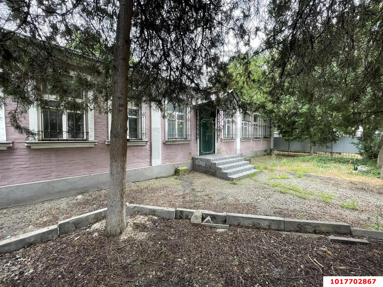 Фото №2: Офисное помещение <span class="whitespace-nowrap">172 м²</span>, <span class="whitespace-nowrap">1/1 эт.</span> - Краснодар, Центральный внутригородской округ, мкр. Центральный, ул. Орджоникидзе, 87