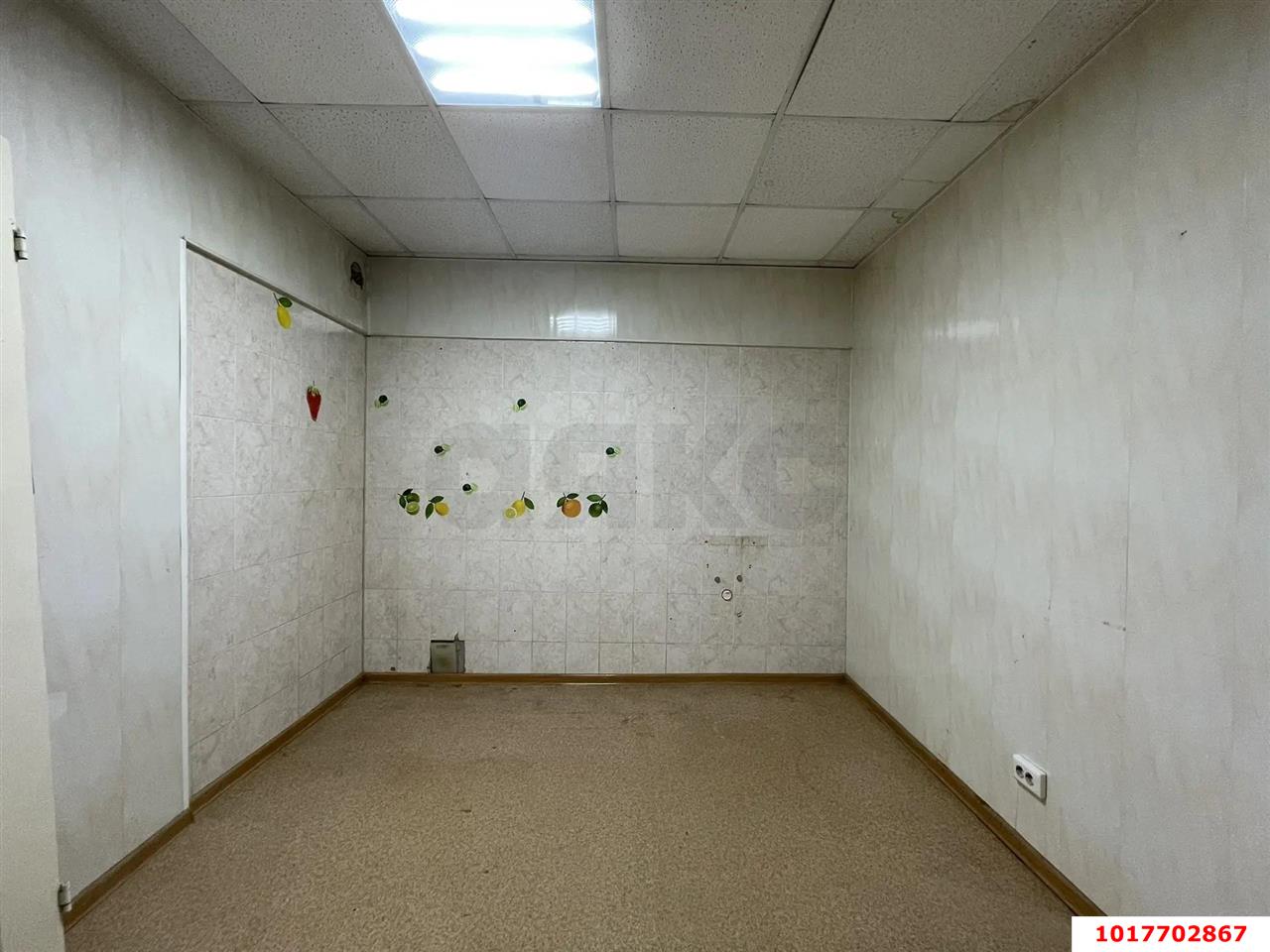 Фото №13: Офисное помещение <span class="whitespace-nowrap">172 м²</span>, <span class="whitespace-nowrap">1/1 эт.</span> - Краснодар, Центральный внутригородской округ, мкр. Центральный, ул. Орджоникидзе, 87
