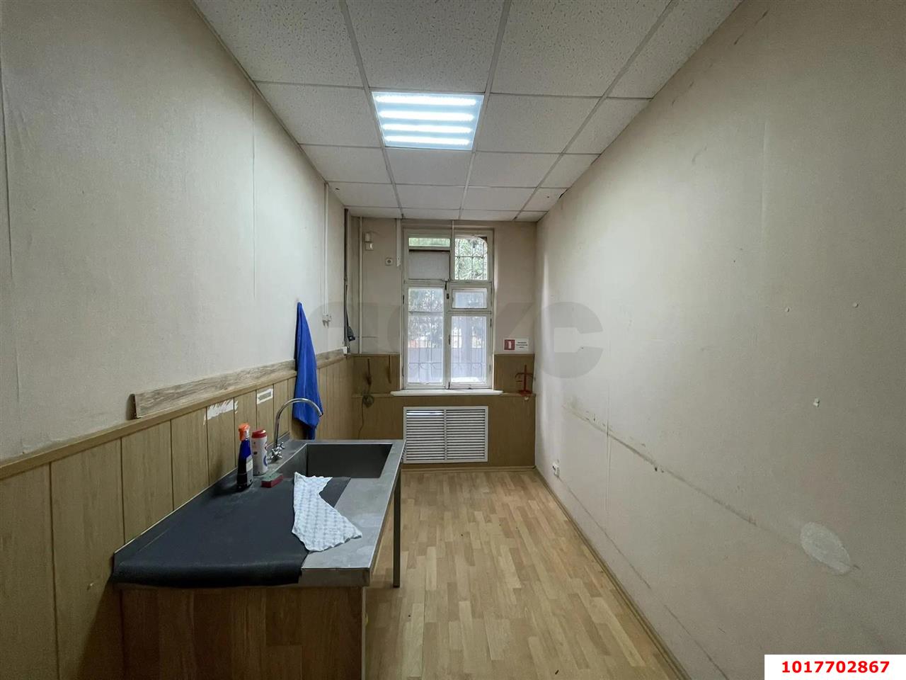 Фото №16: Офисное помещение <span class="whitespace-nowrap">172 м²</span>, <span class="whitespace-nowrap">1/1 эт.</span> - Краснодар, Центральный внутригородской округ, мкр. Центральный, ул. Орджоникидзе, 87