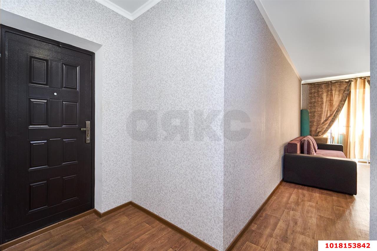 Фото №2: Студия <span class="whitespace-nowrap">28 м²</span>, <span class="whitespace-nowrap">2/6 эт.</span> - Краснодар, мкр. Прикубанский внутригородской округ, ул. Калужская, 20