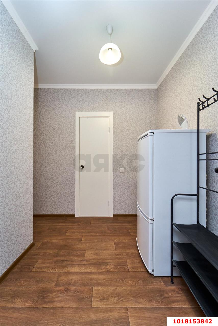 Фото №4: Студия <span class="whitespace-nowrap">28 м²</span>, <span class="whitespace-nowrap">2/6 эт.</span> - Краснодар, мкр. Прикубанский внутригородской округ, ул. Калужская, 20