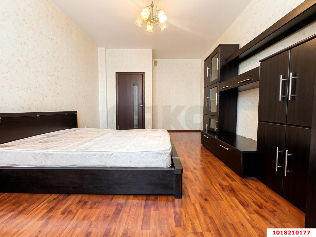 Фото №5: 1-комнатная квартира <span class="whitespace-nowrap">54 м²</span>, <span class="whitespace-nowrap">11/16 эт.</span> - Краснодар, Западный внутригородской округ, мкр. Фестивальный, ул. Морская, 45