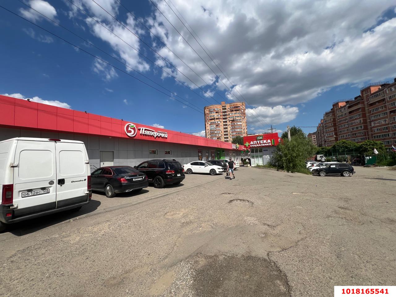 Фото №4: Торговое помещение <span class="whitespace-nowrap">72 м²</span>, <span class="whitespace-nowrap">1/1 эт.</span> - Краснодар, Прикубанский внутригородской округ, мкр. Краевая Клиническая Больница, ул. Домбайская, 4/2