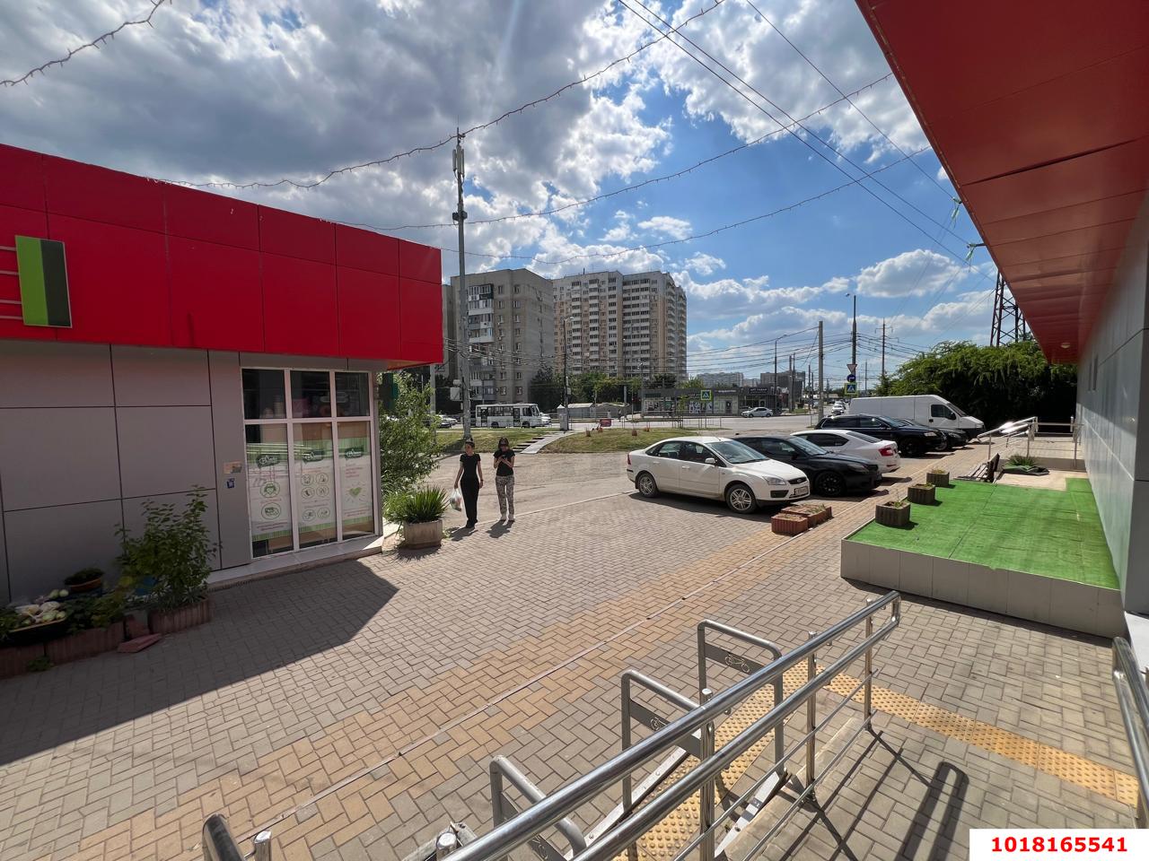 Фото №3: Торговое помещение <span class="whitespace-nowrap">72 м²</span>, <span class="whitespace-nowrap">1/1 эт.</span> - Краснодар, Прикубанский внутригородской округ, мкр. Краевая Клиническая Больница, ул. Домбайская, 4/2