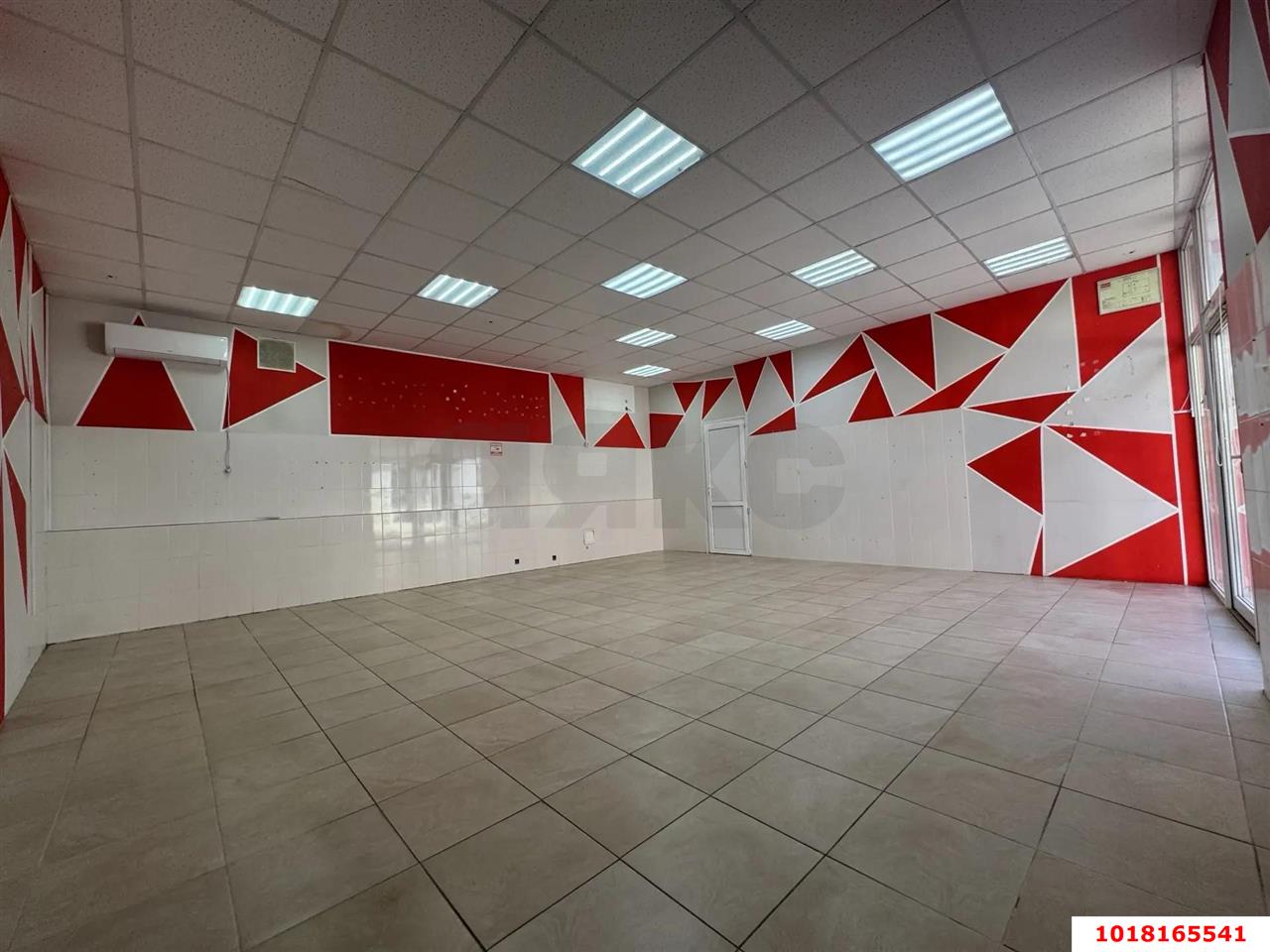 Фото №13: Торговое помещение <span class="whitespace-nowrap">72 м²</span>, <span class="whitespace-nowrap">1/1 эт.</span> - Краснодар, Прикубанский внутригородской округ, мкр. Краевая Клиническая Больница, ул. Домбайская, 4/2