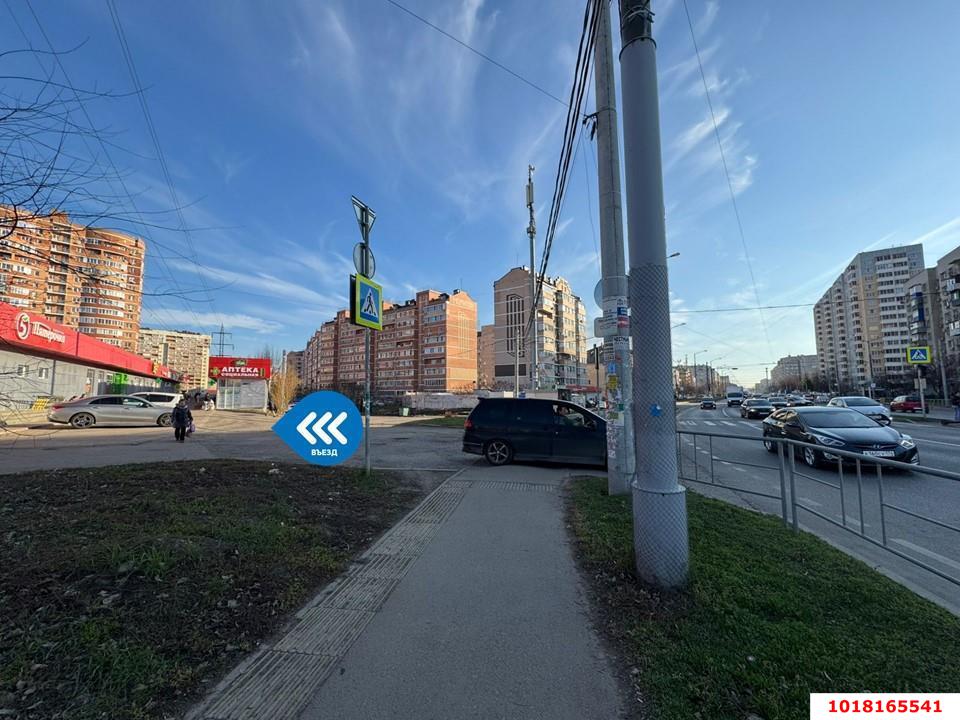 Фото №5: Торговое помещение <span class="whitespace-nowrap">72 м²</span>, <span class="whitespace-nowrap">1/1 эт.</span> - Краснодар, Прикубанский внутригородской округ, мкр. Краевая Клиническая Больница, ул. Домбайская, 4/2