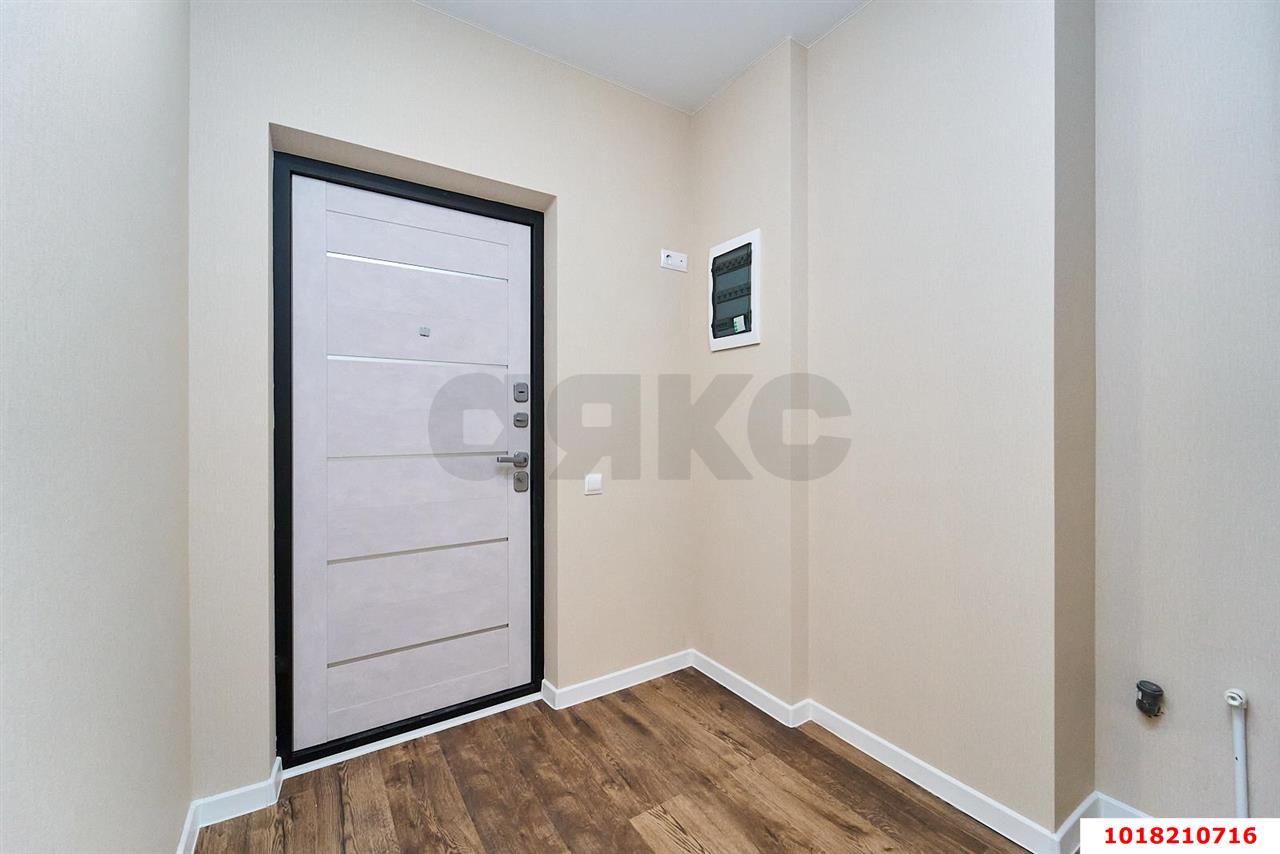 Фото №6: 2-комнатная квартира <span class="whitespace-nowrap">61 м²</span>, <span class="whitespace-nowrap">22/24 эт.</span> - Краснодар, Карасунский внутригородской округ, Камвольно-суконный Комбинат, мкр. ЖК Урал, ул. Уральская, 87/7