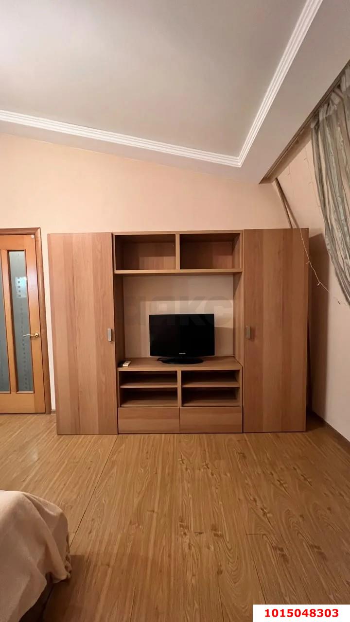 Фото №4: 1-комнатная квартира <span class="whitespace-nowrap">30 м²</span>, <span class="whitespace-nowrap">6/6 эт.</span> - Краснодар, Прикубанский внутригородской округ, мкр. Музыкальный, ул. имени С.В. Рахманинова, 17
