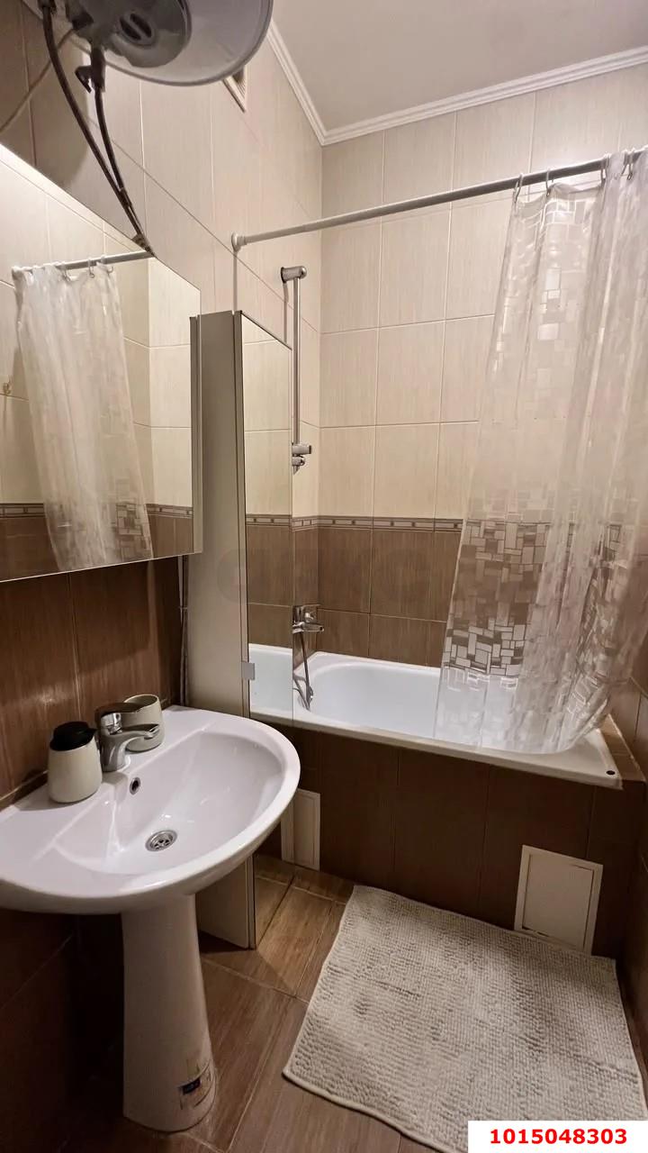 Фото №10: 1-комнатная квартира <span class="whitespace-nowrap">30 м²</span>, <span class="whitespace-nowrap">6/6 эт.</span> - Краснодар, Прикубанский внутригородской округ, мкр. Музыкальный, ул. имени С.В. Рахманинова, 17