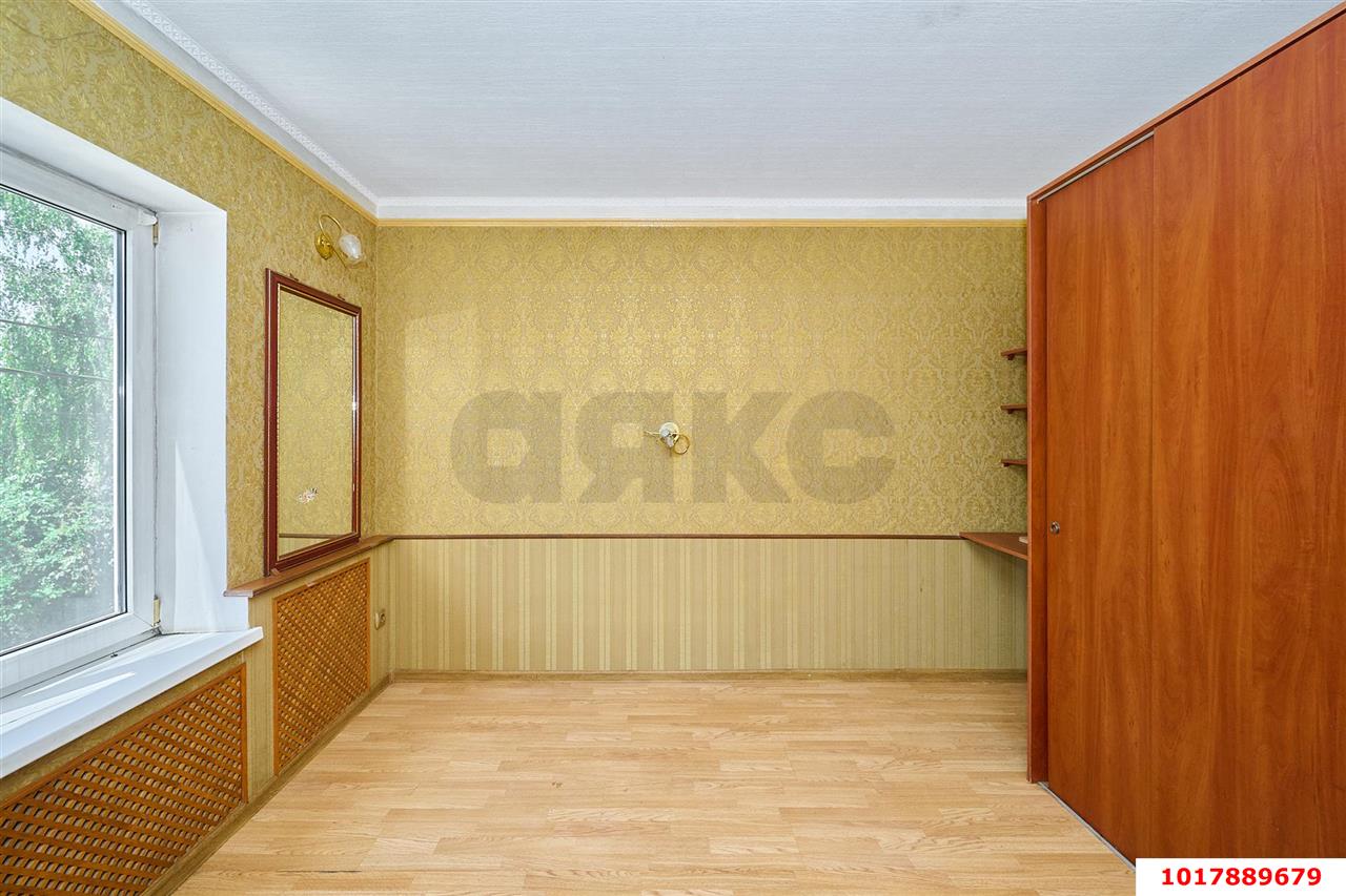 Фото №21: Дом <span class="whitespace-nowrap">196 м²</span> <span class="whitespace-nowrap">+ 4.02 сот.</span>, <span class="whitespace-nowrap">2 эт.</span> - Знаменский, Карасунский внутригородской округ, мкр. СНТ Рассвет, ул. Офицерская, 531