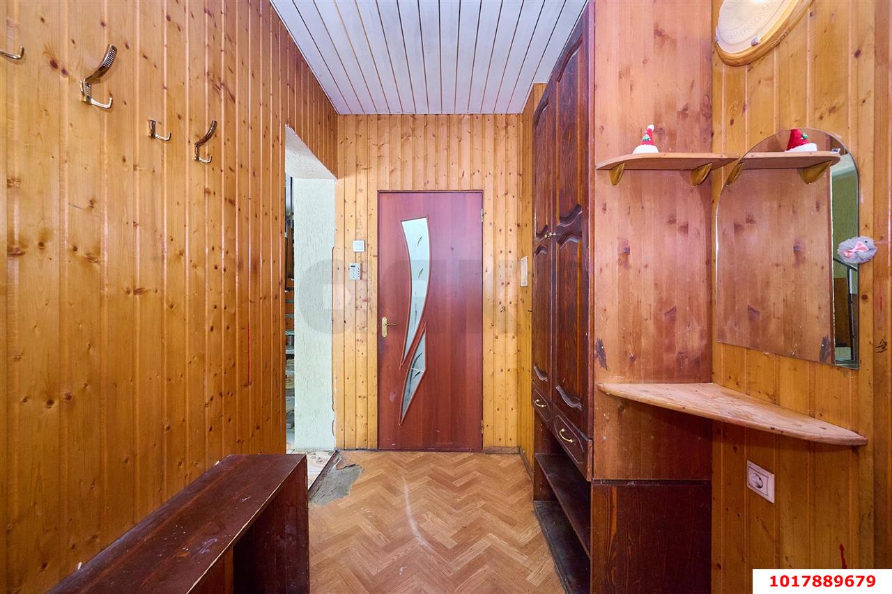 Фото №9: Дом <span class="whitespace-nowrap">196 м²</span> <span class="whitespace-nowrap">+ 4.02 сот.</span>, <span class="whitespace-nowrap">2 эт.</span> - Знаменский, Карасунский внутригородской округ, мкр. СНТ Рассвет, ул. Офицерская, 531
