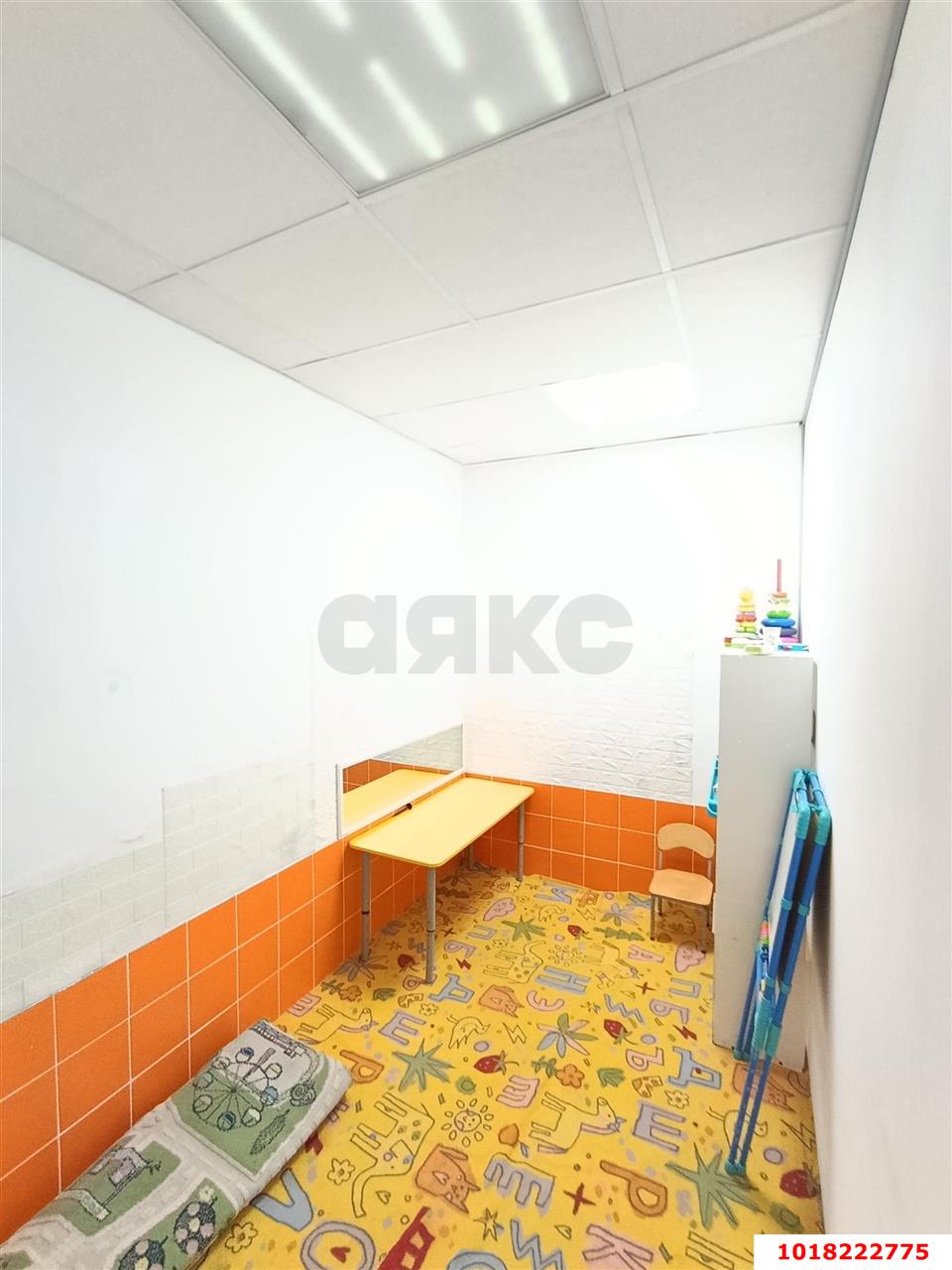 Фото №14: Торговое помещение <span class="whitespace-nowrap">108 м²</span>, <span class="whitespace-nowrap">6 эт.</span> - Краснодар, Прикубанский внутригородской округ, ЖК Лучезарный, мкр. Музыкальный, ул. имени Сергея Есенина, 133