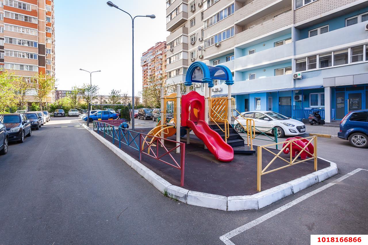 Фото №18: 1-комнатная квартира <span class="whitespace-nowrap">43 м²</span>, <span class="whitespace-nowrap">11/17 эт.</span> - Краснодар, Прикубанский внутригородской округ, имени Петра Метальникова, мкр. ЖК Три Кита, ул. Московская, 131к2