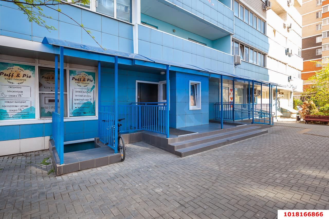 Фото №17: 1-комнатная квартира <span class="whitespace-nowrap">43 м²</span>, <span class="whitespace-nowrap">11/17 эт.</span> - Краснодар, Прикубанский внутригородской округ, имени Петра Метальникова, мкр. ЖК Три Кита, ул. Московская, 131к2