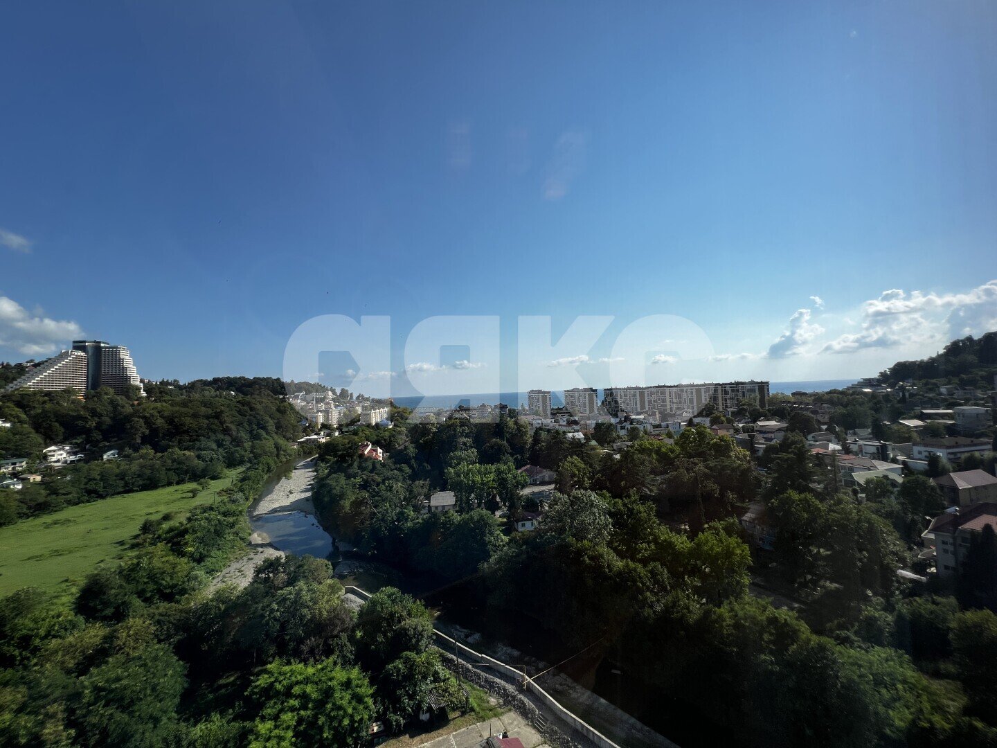 Фото №5: Студия <span class="whitespace-nowrap">36 м²</span>, <span class="whitespace-nowrap">14/18 эт.</span> - Сочи, Лазаревский, квартал Грушевый Сад, п. Мамайский Перевал, ул. Батумское шоссе, 14
