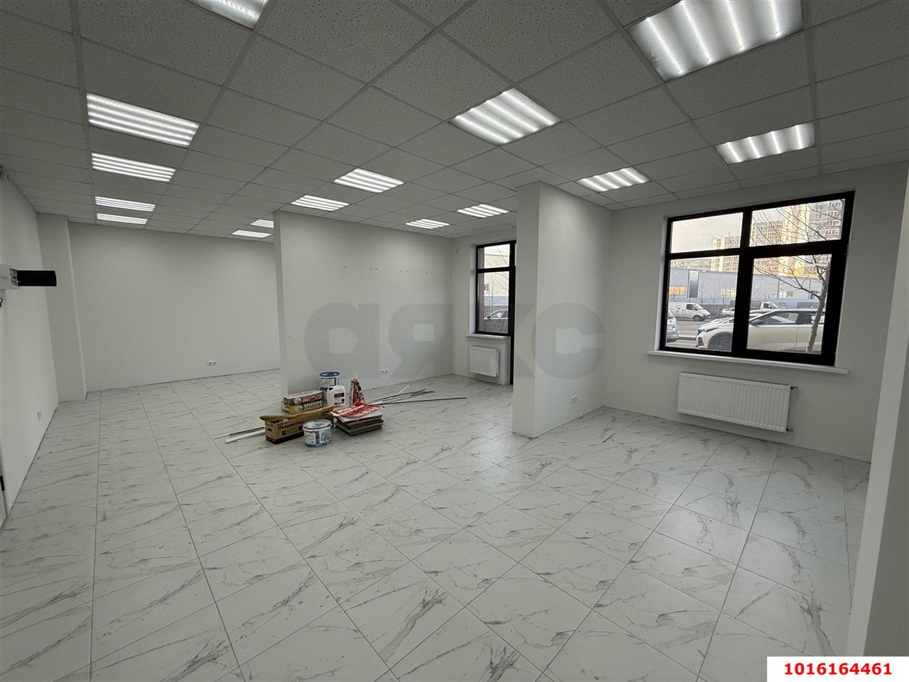 Фото №4: Торговое помещение <span class="whitespace-nowrap">55 м²</span>, <span class="whitespace-nowrap">1/16 эт.</span> - Краснодар, Прикубанский внутригородской округ, Славянский, мкр. Светлоград, ул. Красных Партизан, 1/4к15