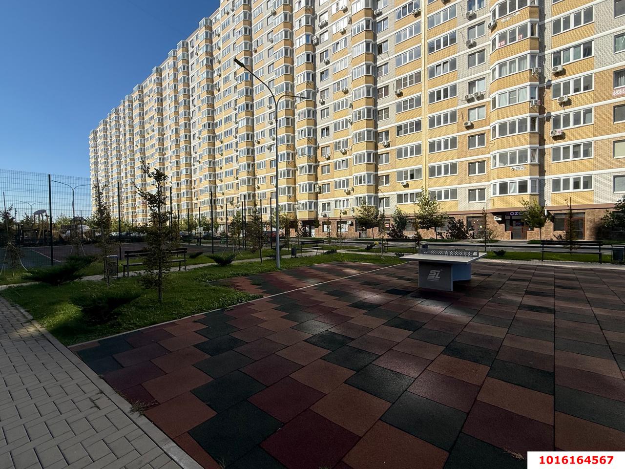 Фото №7: Торговое помещение <span class="whitespace-nowrap">55 м²</span>, <span class="whitespace-nowrap">1/16 эт.</span> - Краснодар, Прикубанский внутригородской округ, Славянский, мкр. Светлоград, ул. Красных Партизан, 1/4к15