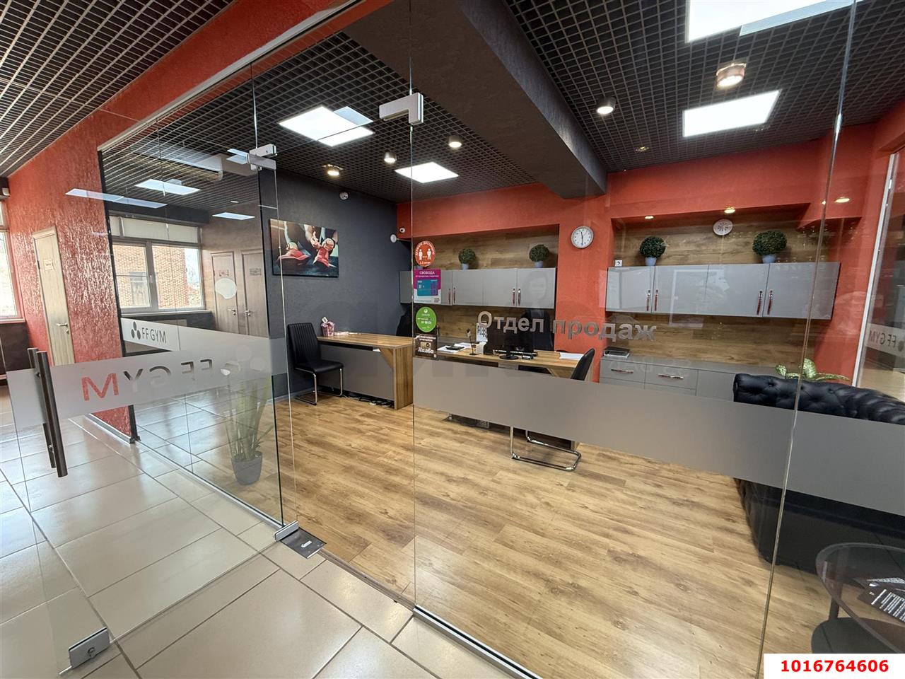 Фото №5: Торговое помещение <span class="whitespace-nowrap">912 м²</span>, <span class="whitespace-nowrap">2/2 эт.</span> - Анапа, мкр. Алексеевка, ул. Анапское шоссе, 89А