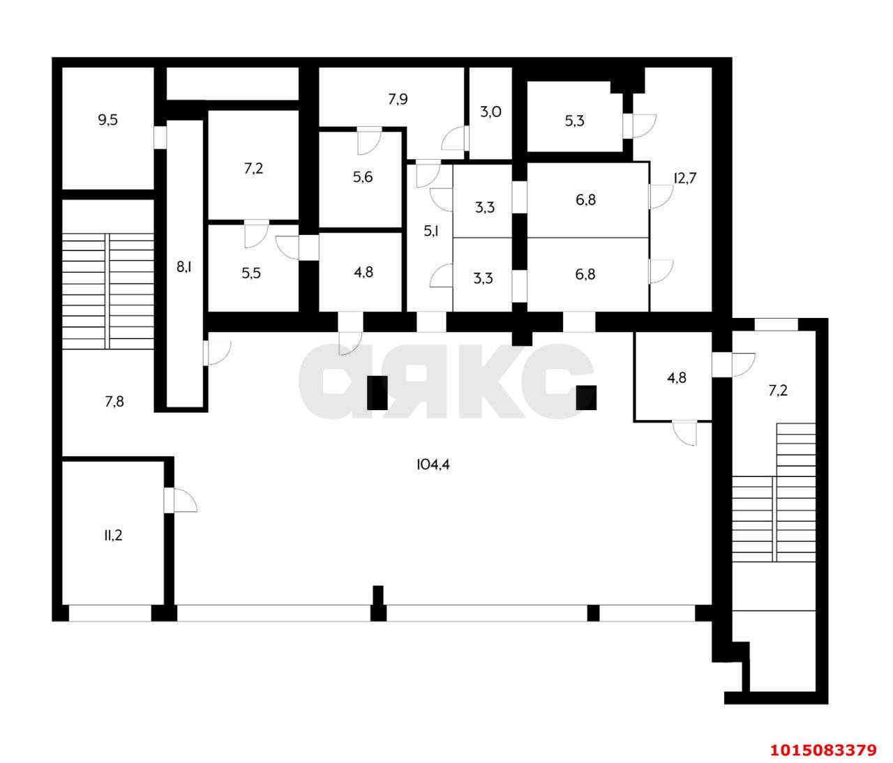 Фото №10: Торговое помещение <span class="whitespace-nowrap">336 м²</span>, <span class="whitespace-nowrap">1/1 эт.</span> - Туапсе, ул. Карла Маркса, 11
