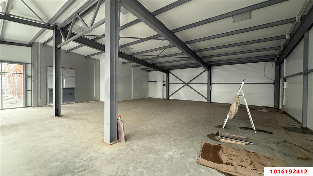 Фото №9: Отдельное здание <span class="whitespace-nowrap">800 м²</span>, <span class="whitespace-nowrap">1/3 эт.</span> - Туапсе, ул. Армавирская, 8Б
