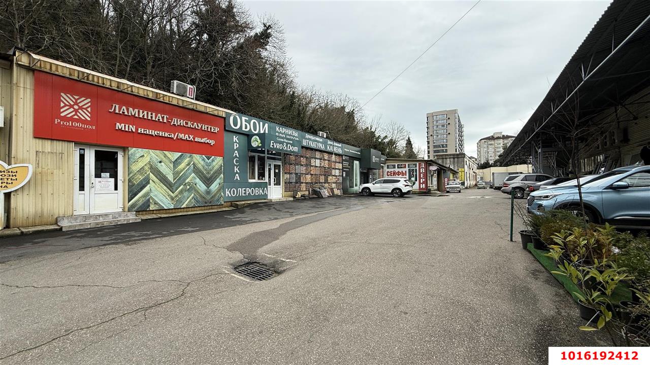 Фото №13: Отдельное здание <span class="whitespace-nowrap">800 м²</span>, <span class="whitespace-nowrap">1/3 эт.</span> - Туапсе, ул. Армавирская, 8Б