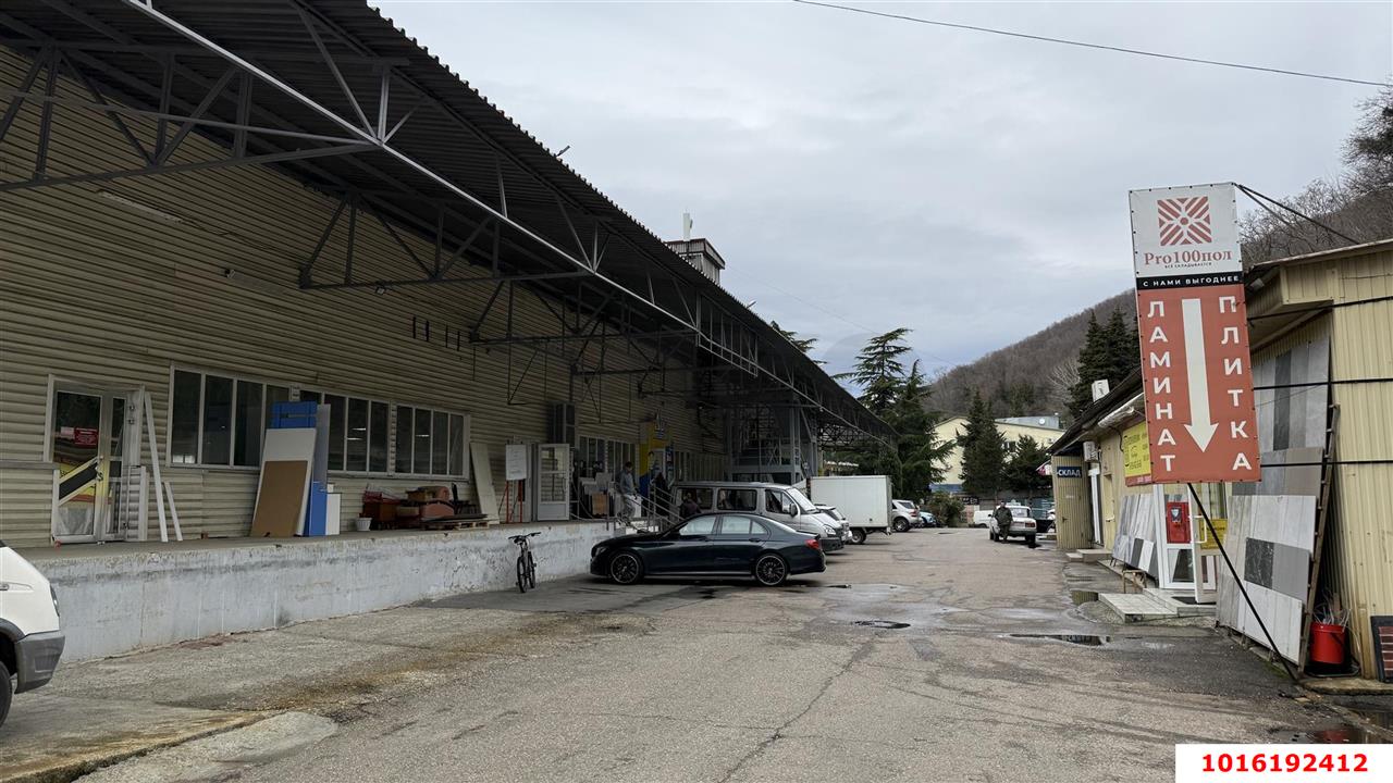 Фото №5: Отдельное здание <span class="whitespace-nowrap">800 м²</span>, <span class="whitespace-nowrap">1/3 эт.</span> - Туапсе, ул. Армавирская, 8Б