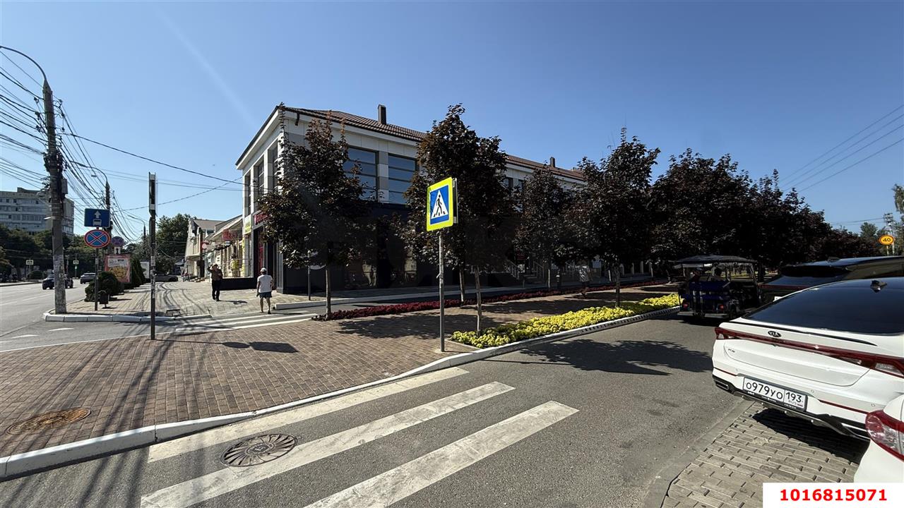 Фото №6: Торговое помещение <span class="whitespace-nowrap">55 м²</span>, <span class="whitespace-nowrap">1/2 эт.</span> - Анапа, ул. Терская, 155