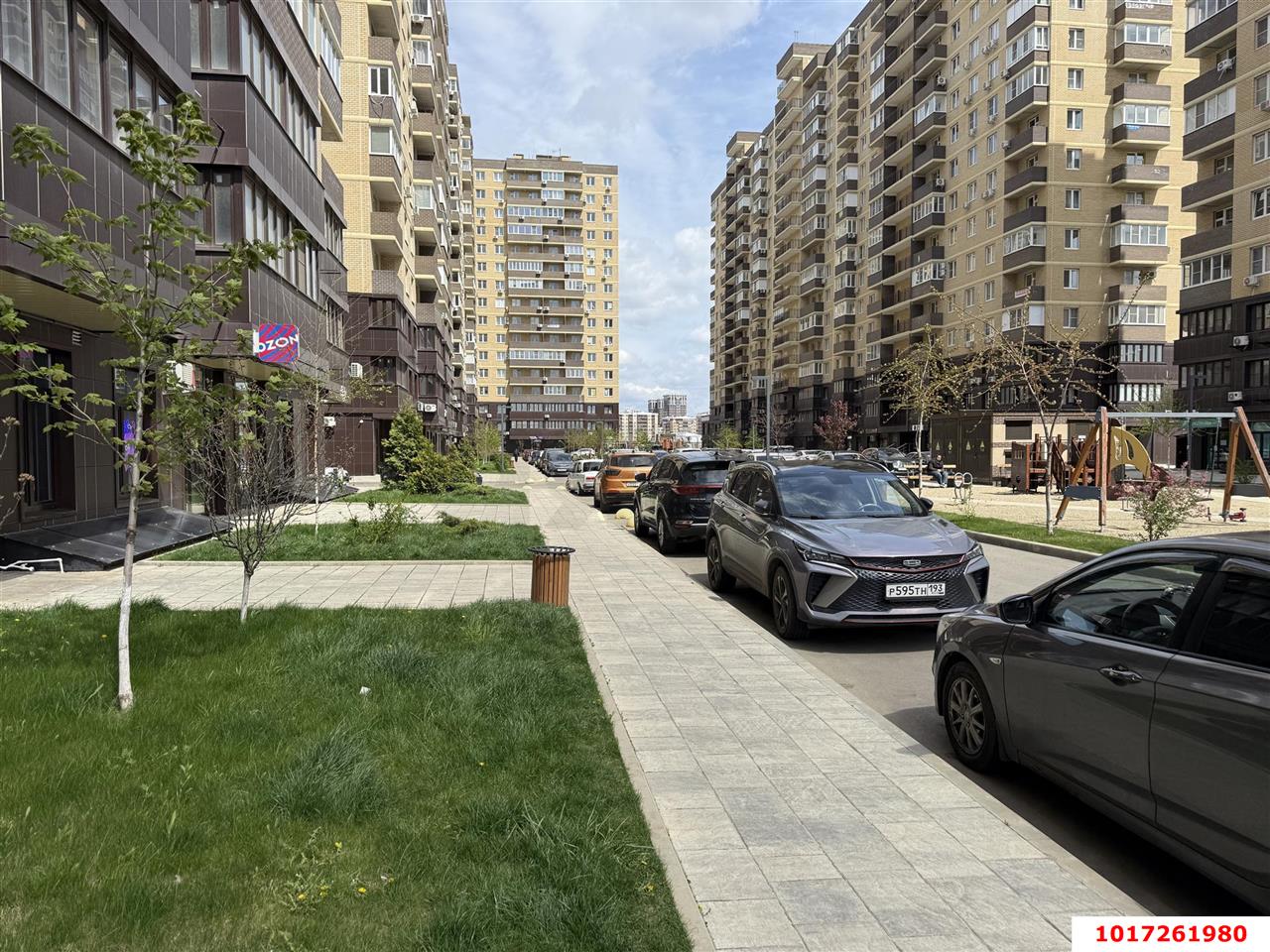 Фото №7: Торговое помещение <span class="whitespace-nowrap">50 м²</span>, <span class="whitespace-nowrap">1/18 эт.</span> - Краснодар, Прикубанский внутригородской округ, мкр. жилой комплекс Ракурс, ул. имени Героя Ростовского, 8к2
