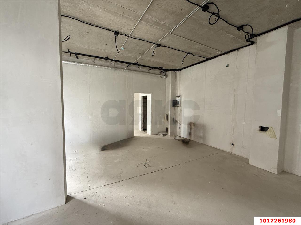 Фото №3: Торговое помещение <span class="whitespace-nowrap">50 м²</span>, <span class="whitespace-nowrap">1/18 эт.</span> - Краснодар, Прикубанский внутригородской округ, мкр. жилой комплекс Ракурс, ул. имени Героя Ростовского, 8к2