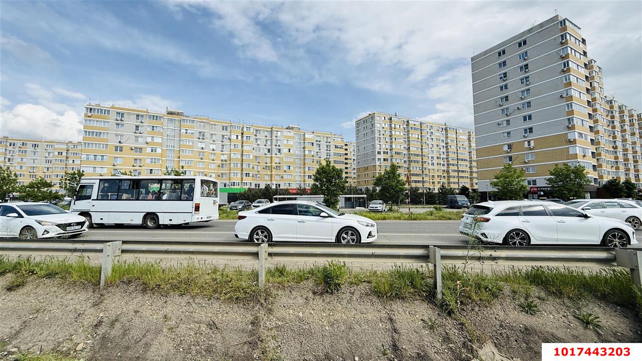 Фото №8: Офисное помещение <span class="whitespace-nowrap">263 м²</span>, <span class="whitespace-nowrap">2/2 эт.</span> - Краснодар, Прикубанский внутригородской округ, мкр. КП Близкий, ул. Ивана Шкабуры, 8