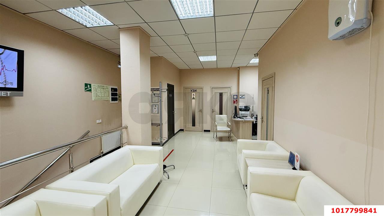 Фото №9: Торговое помещение <span class="whitespace-nowrap">120 м²</span>, <span class="whitespace-nowrap">2/2 эт.</span> - Краснодар, Прикубанский внутригородской округ, мкр. 40 лет Победы, ул. имени 40-летия Победы, 116