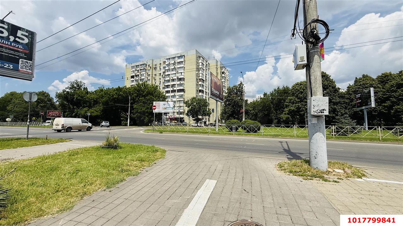 Фото №10: Торговое помещение <span class="whitespace-nowrap">120 м²</span>, <span class="whitespace-nowrap">2/2 эт.</span> - Краснодар, Прикубанский внутригородской округ, мкр. 40 лет Победы, ул. имени 40-летия Победы, 116