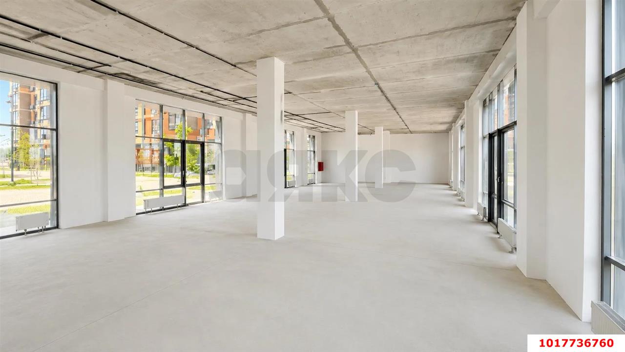 Фото №4: Торговое помещение <span class="whitespace-nowrap">288 м²</span>, <span class="whitespace-nowrap">1/16 эт.</span> - Краснодар, Прикубанский внутригородской округ, мкр. ЖК Тёплые Края, ул. им. Александра Гикало, 11