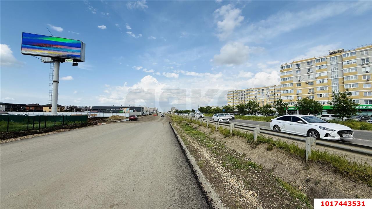 Фото №5: Офисное помещение <span class="whitespace-nowrap">144 м²</span>, <span class="whitespace-nowrap">2/2 эт.</span> - Краснодар, Прикубанский внутригородской округ, мкр. КП Близкий, ул. Ивана Шкабуры, 8