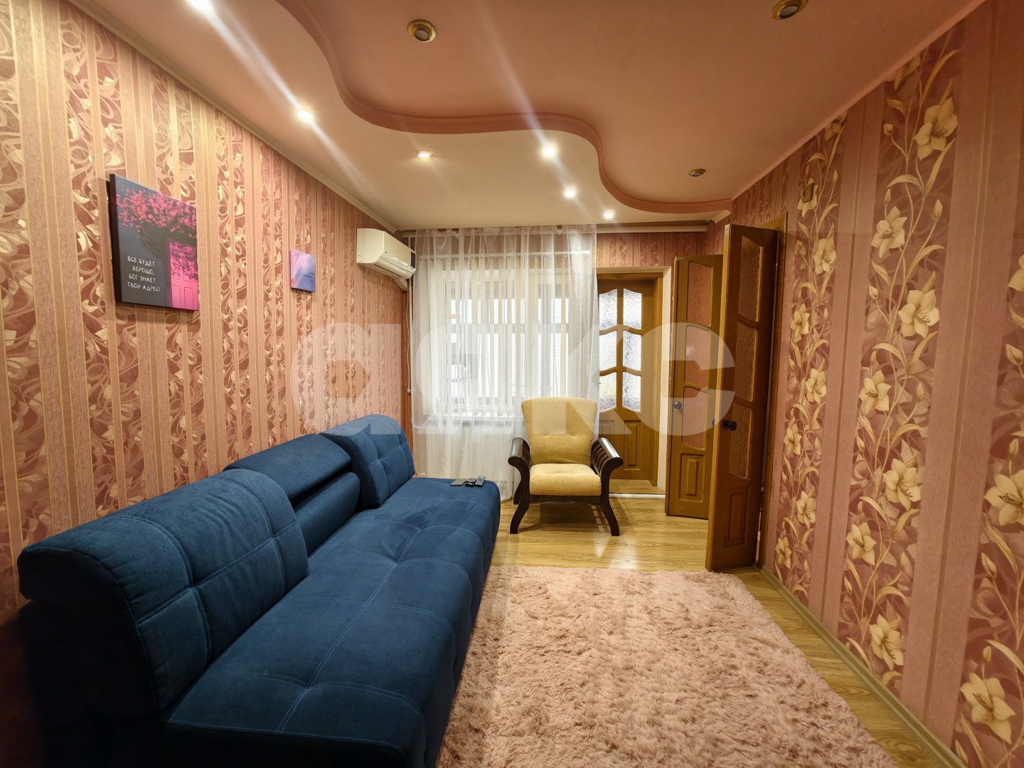 Фото №11: 3-комнатная квартира <span class="whitespace-nowrap">43 м²</span>, <span class="whitespace-nowrap">2/2 эт.</span> - Кореновск, мкр. 1-й квартал, ул. Карла Маркса, 184