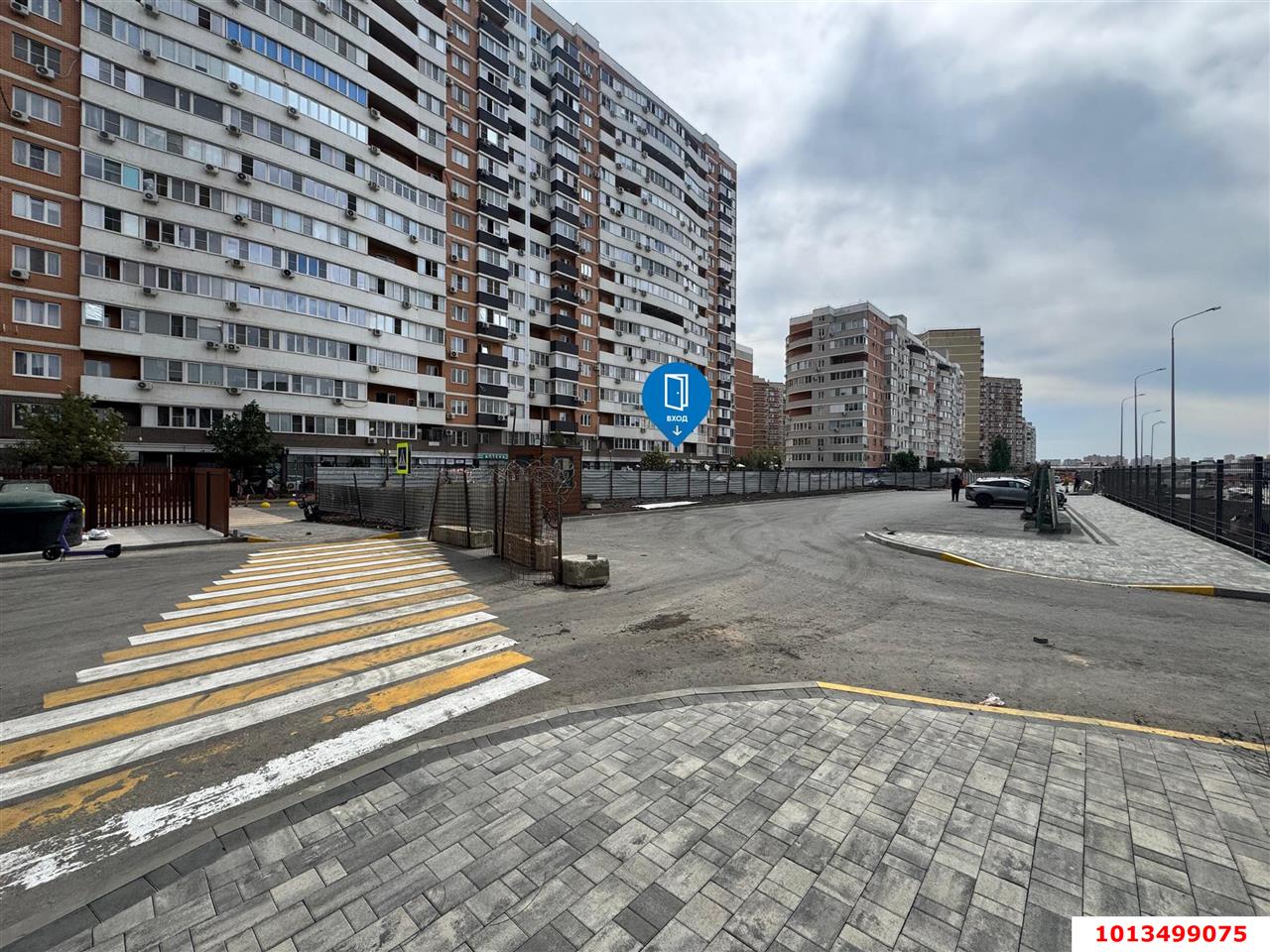 Фото №14: Торговое помещение <span class="whitespace-nowrap">43 м²</span>, <span class="whitespace-nowrap">1/20 эт.</span> - Краснодар, Прикубанский внутригородской округ, Россинского, мкр. жилой комплекс Символ, ул. Командорская, 9/2