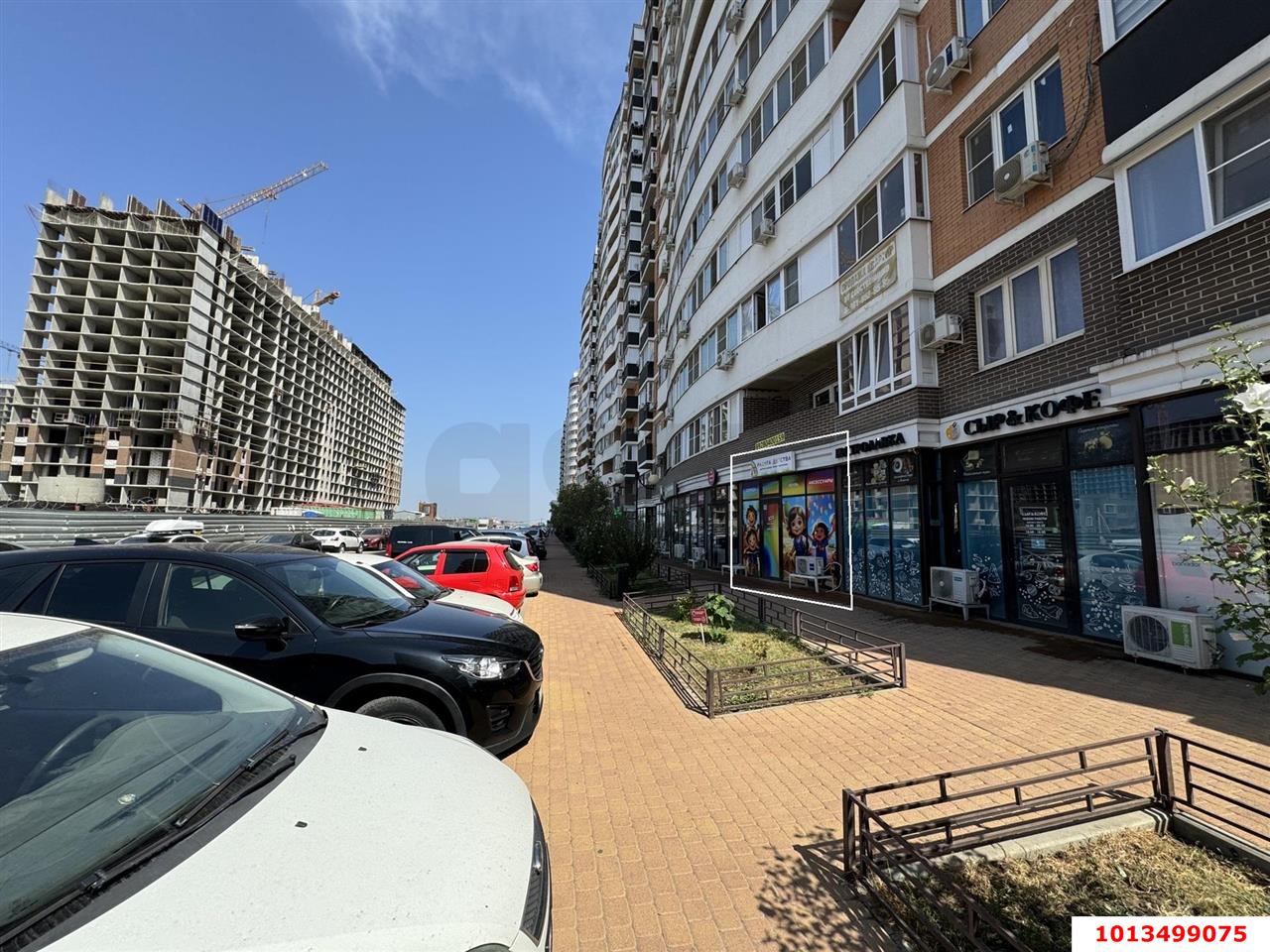 Фото №6: Торговое помещение <span class="whitespace-nowrap">43 м²</span>, <span class="whitespace-nowrap">1/20 эт.</span> - Краснодар, Прикубанский внутригородской округ, Россинского, мкр. жилой комплекс Символ, ул. Командорская, 9/2