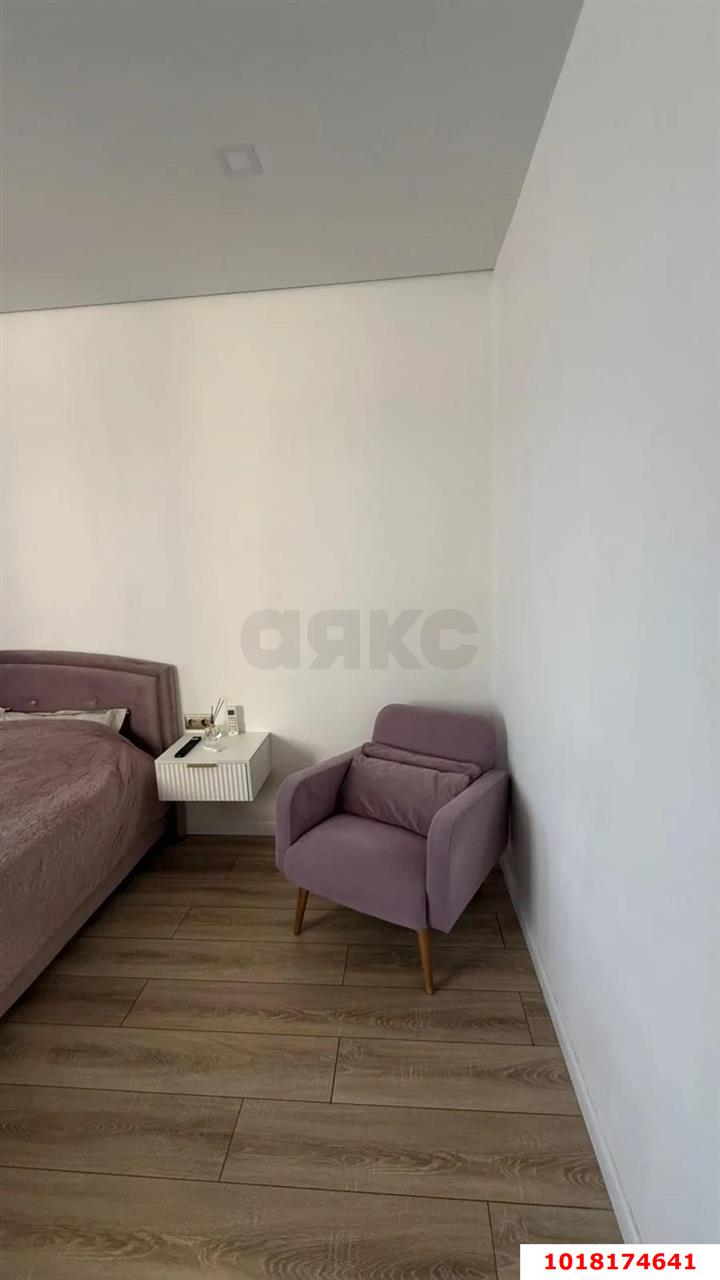 Фото №3: 1-комнатная квартира <span class="whitespace-nowrap">35 м²</span>, <span class="whitespace-nowrap">22/24 эт.</span> - Краснодар, Западный внутригородской округ, Фестивальный, мкр. ЖК Маршал, ул. Гаражная, 87